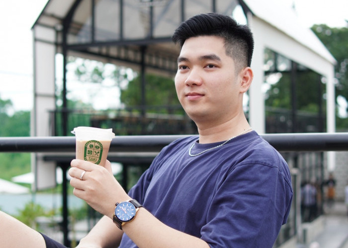 Ryo Alexander,  Executive Public Relation The Zuri Hotel Palembang: Karir Cemerlang, Bekerja dengan Hati