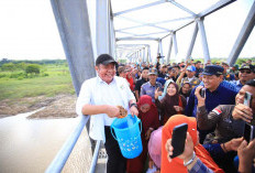 Gubernur Tegaskan Pemerataan Infrastruktur