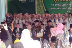 Senyum Bahagia, Tasyakuran Wisuda Tahfidz Siswa/i Kelas VI MIN 1 Kota Palembang