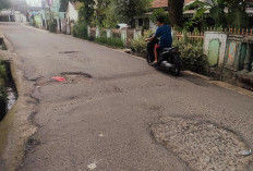 Gorong-Gorong di Jalan Letnan Murod Turun Sebagian