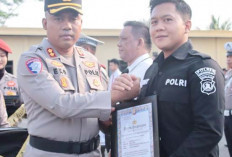 52 Personel Polres OKI Terima Penghargaan