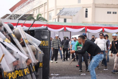 Polres OKI Gelar Apel Dan Simulasi Sipamkota Jamin Keamanan Pilkada 2024