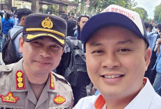 Ketua dan Dosen STIHPADA Dampingi Aksi di DPRD Sumsel, Tegaskan Demokrasi Harus Dijaga
