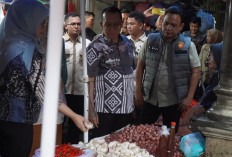 Pastikan Stok Sembako Aman Jelang Idul Fitri di OKU Timur
