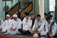 Menyusuri Jejak Dakwah Di Arus Musi, Walikota Palembang Hadiri Puncak Haul Akbar Kiai Marogan ke-125