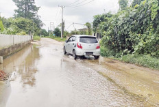 Awalnya Jalan Berlubang, Kini Airnya Mengenang