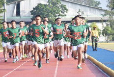 150 Calon Bintara dan Perwira Reguler Kodam II/ Sriwijaya Jalani Tes Kesegaran Jasmani