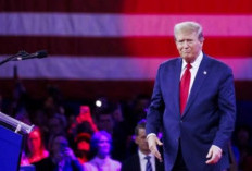FIFA: Trump Serahkan Trofi Juara di Final Piala Dunia 2026