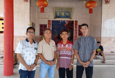 Sembahyang Leluhur di Kelenteng Naga Sakti: Ritual Penuh Haru yang Menyentuh Jiwa Umat!