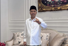 Bentuk Penghargaan, Nasrul Halim Ketua DPW PKB Sumsel  Berangkatkan 3 Deklator PKB Umroh Ke Tanah Suci