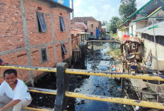 Bagian Belakang Rumah Warga Dibangun Masuk Wilayah DAS
