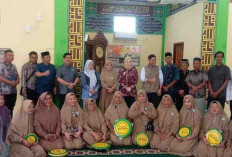 Wabup Banyuasin Netta Fokus Perbaikan Jalan Lebung Permai Talang Buluh