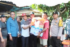 Salurkan Bantuan Warga Terdampak Tanah Amblas Majasari