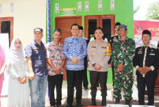 Bupati Muara Enim Bersama Kapolres Resmikan Program Bedah Rumah
