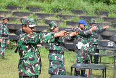 Prajurit Korem 044/Gapo Asah Naluri Tempur Melalui Latihan Menembak