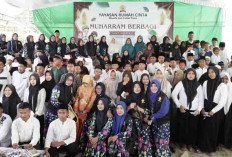 PKK OKU Timur Berbagi Cinta di Bulan Muharram