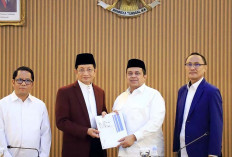 BPJPH Resmi Berdiri Sendiri, Menag: Semakin Hebat Anak, Semakin Bangga Orang Tua