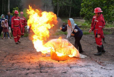 Kilang Pertamina Plaju Latih UMKM Siaga Cegah Kebakaran di Area Produksi