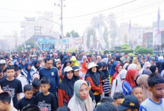 Ribuan Masyarakat Semarakkan Jalan dan Senam Sehat HUT Ke-22 OKU Selatan 