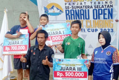 Agra, Raih Medali Emas dan Perunggu di Ranau Open Sport Climbing