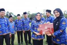 420 ASN Prabumulih Terima Satyalancana Karya Satya