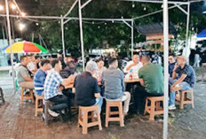 Wako Arlan dan Wawako Franky Nongkrong Bareng di Taman Tugu Kecil