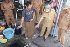 Ajak Dinas PUTR, Tinjau Rumah Warga Terdampak Banjir