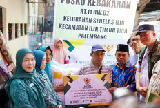TP PKK dan Baznas Palembang salurkan Bantuan Korban Kebakaran di Jalan Slamet Riyadi