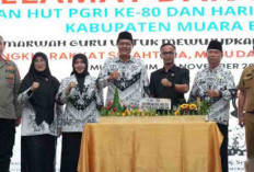 Bupati Muara Enim Beri Hadiah Bantuan Hukum dan Kuliah S2 Gratis