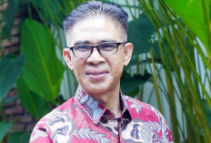 Ketua DPC Gerindra Irwin Zulyani Nyalon Bupati