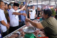 Wawako Palembang Cek Harga Sembako di Pasar Sekip 