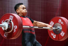 Eko Yuli Raih Medali Perak Angkatan Snatch di IWF Grand Prix II 2023