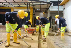 Direksi dan Relawan PLN Turun Langsung Pastikan Percepatan Pemulihan Fasilitas Umum di Aceh