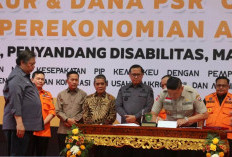 Pj Wako Pagar Alam  H Lusapta Yudha Kurnia Hadiri Penyerahan Dana KUR dan CSR