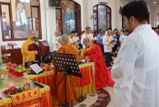 Sambut Waisak 2025, Vihara Dharmakirti Palembang Gelar Yifo 