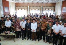 Ratu Dewa Lepas 97 Jemaah Umroh, Titip Doa untuk Palembang 