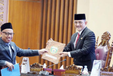 Rapat Paripurna, 8 Fraksi di DPRD Sumsel Menerima dan Sampaikan Pandangan Umum Potensi PAD Tepat Sasaran