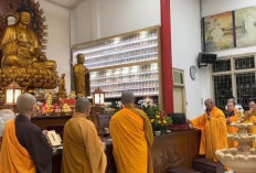 Sambut Waisak, Vihara Prajna Shanti Palembang Gelar Rangkaian Ritual dan Pentas Seni