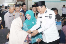 Bupati Muara Enim Salurkan Zakat Maal kepada 890 Mustahik