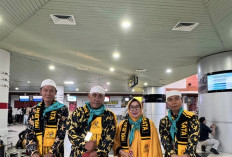 3 Keluarga Deklarator PKB dan Dewan Pembina DPW Perempuan Bangsa Sumsel Tunaikan Ibadah Umroh