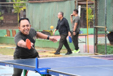 Semangat 'Mens Sana in Corpore Sano', Danrem 044/Gapo Ikuti Olahraga Bersama