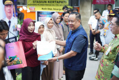 Wagub Cik Ujang Lepas Keberangkatan Pemudik dari Kertapati, Ribuan Warga Sumsel Mudik Gratis