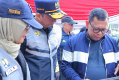 Jaga Keindahan Atasi Banjir, Pj Walikota Ucok Abdulrauf Launching Gotong-Royong Jumat Bersih