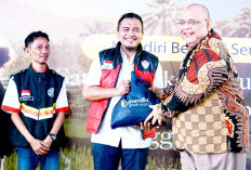 Semangat Hari Kebangkitan Nasional, Bank Mandiri Salurkan 2.800 Paket Sembako di Kota Palembang