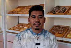 Pemilik Orchid Bakery, Rapiq Habibie, Inovasi dan Melek Teknologi