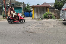 Lewat Pakjo Motor Jangan di Belakang Mobil