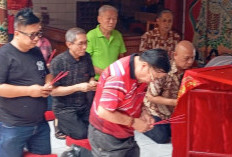Sambut Tahun Baru Imlek, Kelenteng Liong Toh Kiong Gelar Ritual Cu Ke Ni