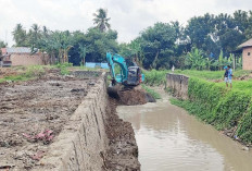 Pemkot Prabumulih Normalisasi Sungai Kelekar di Empat Kecamatan