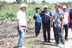 Miris Lihat Tumpukan Sampah di Desa Sungai Pinang