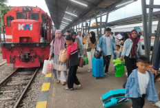 Suasana Mudik Lebaran di Stasiun Kereta Api Kertapati Palembang
